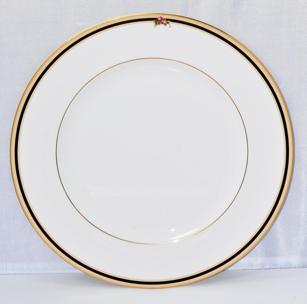 Wedgwood Dinner ware Bone China Clio Black & Gold Rim 10" Dinner Plate NEW!!!